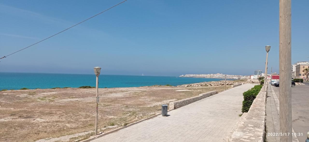 B&B Lungomare Galilei Gallipoli Luaran gambar